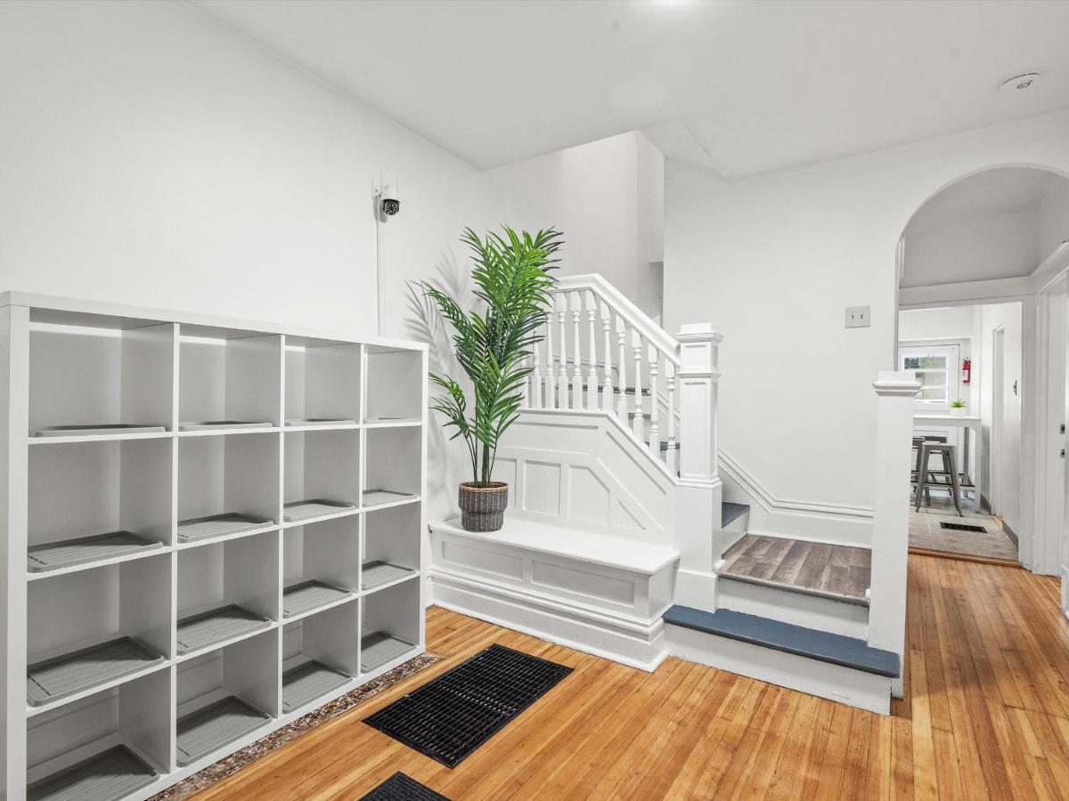 פיטסבורג Oakland/University @A Spacious & Modern Private Bedroom With Shared Bathroom מראה חיצוני תמונה