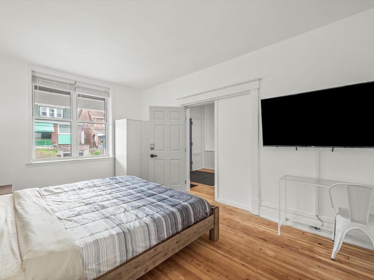 פיטסבורג Oakland/University @A Spacious & Modern Private Bedroom With Shared Bathroom מראה חיצוני תמונה